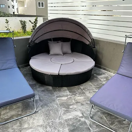 Seaside Serenity Maisonette - Private Pool