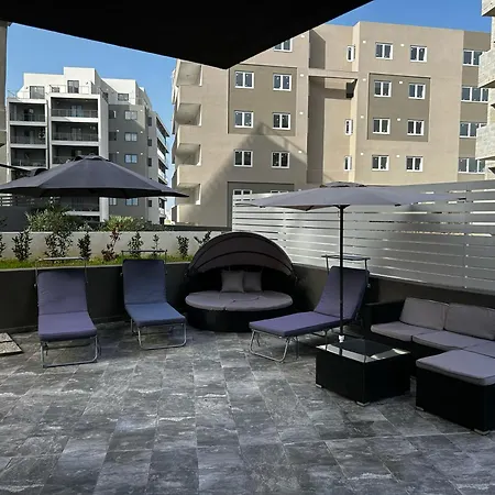 Апартаменты Seaside Serenity Maisonette - Private Pool