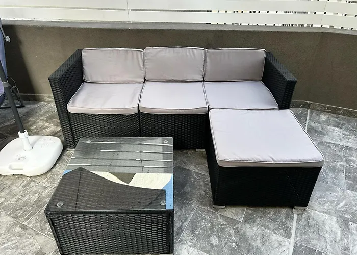 Seaside Serenity Maisonette - Private Pool Apartament St Paul's Bay