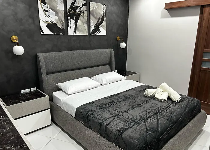 Seaside Serenity Maisonette - Private Pool *