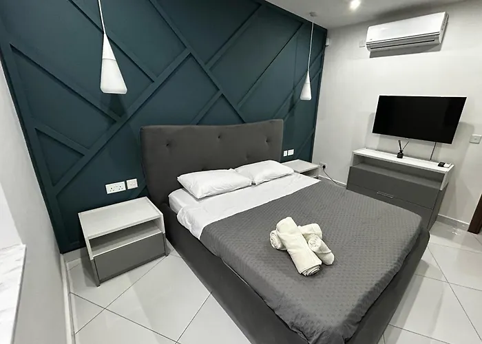 Seaside Serenity Maisonette - Private Pool * St Paul's Bay